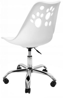 Кресло офисное, компьютерное Bonro B-881 белое (4230014)